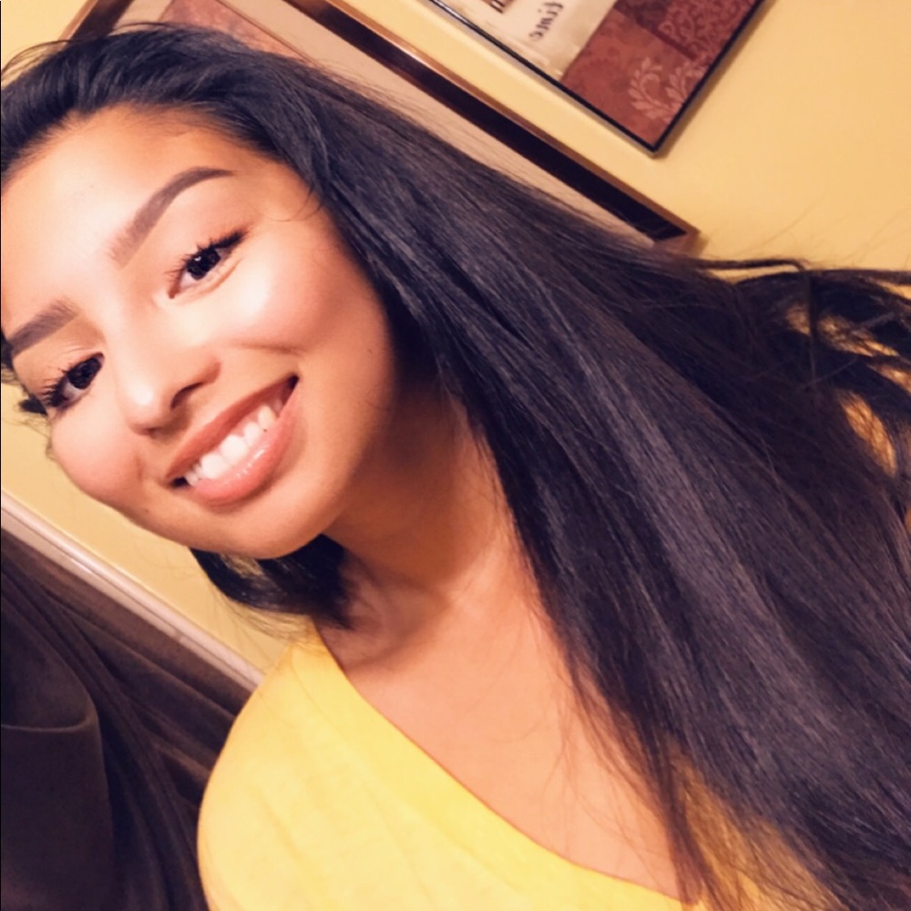 Meet your Posher, Sary